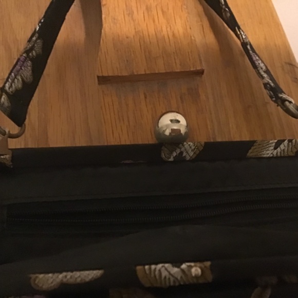 Vintage pill box style purse, very old, see pictures of strap clamps, handmade - Picture 2 of 3